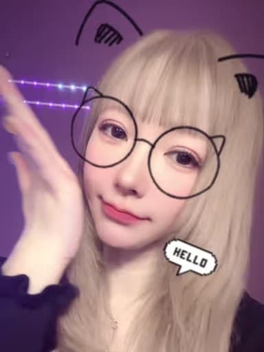 実写ライバーの配信の様子